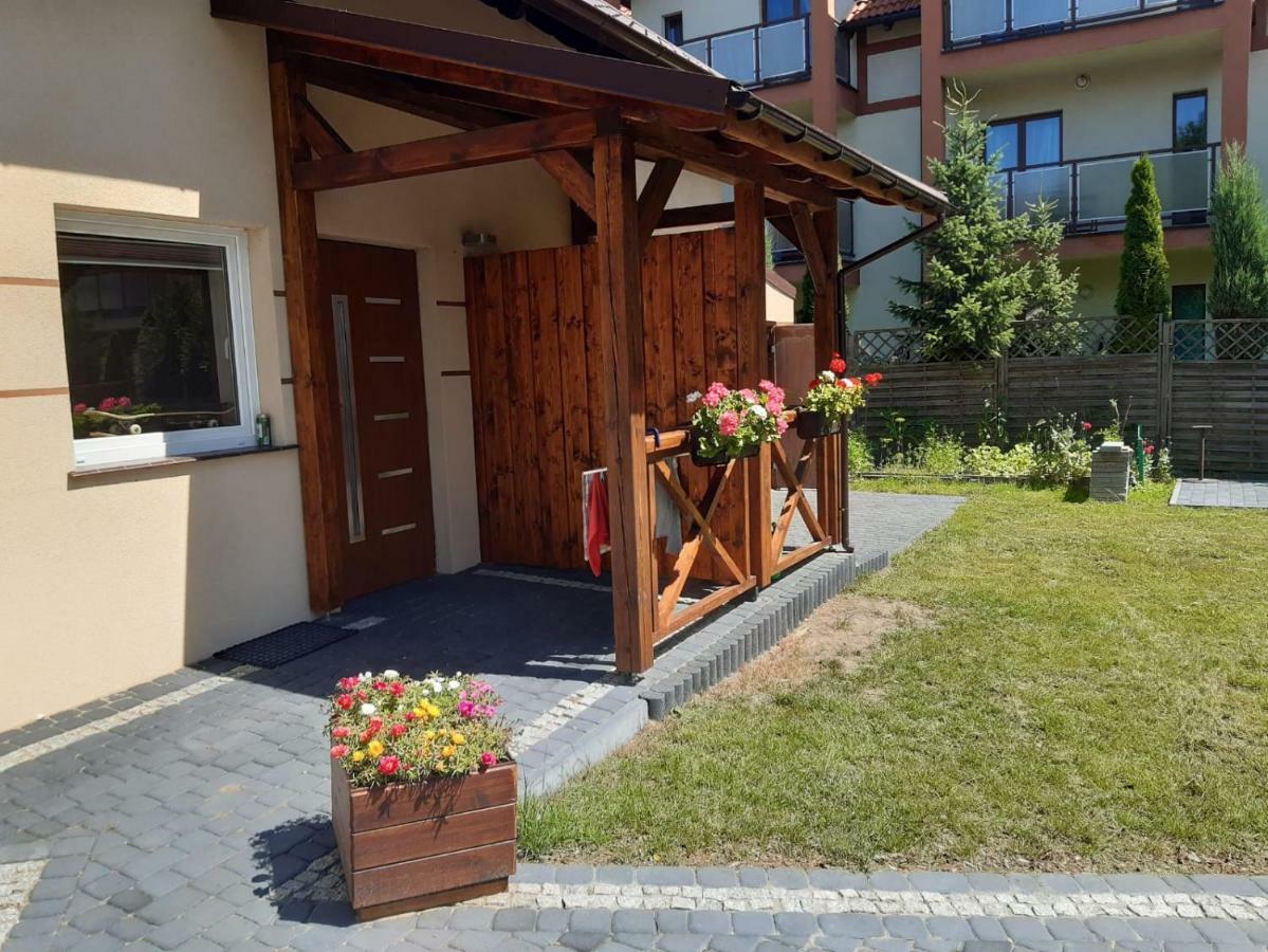 Apartamenty I Domki Mierzeja Sztutowo Buitenkant foto